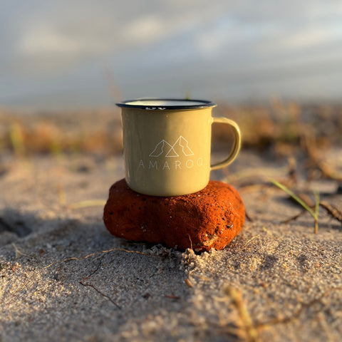 Tasse en émail 
