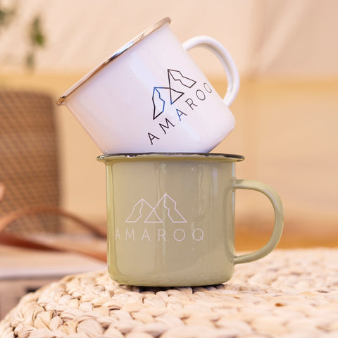 Tasse en émail 